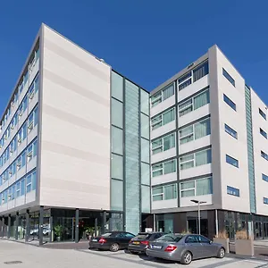 3* Otel Western